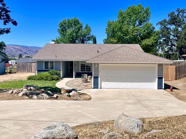 28121 Preakness Dr, Tehachapi, CA 93561