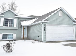 2183 60th Ave S, Fargo, ND 58104