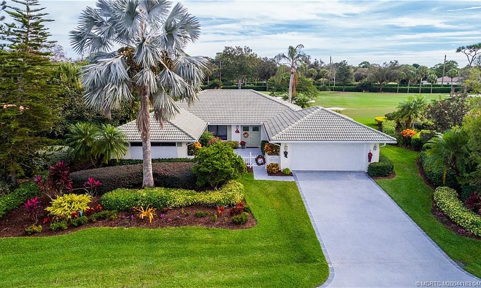 1st image of 1553 SW Troon Cir