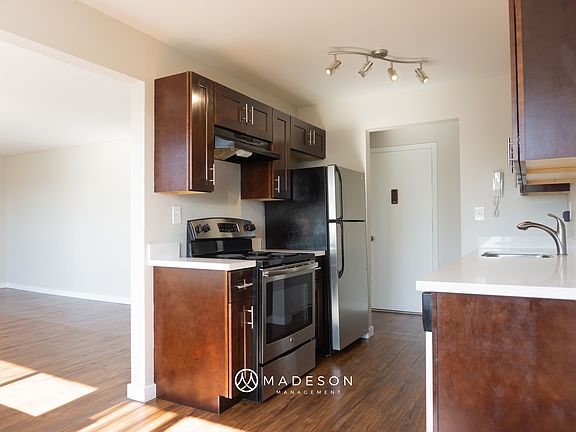 5th image of 6736 24th Ave NW APT 302