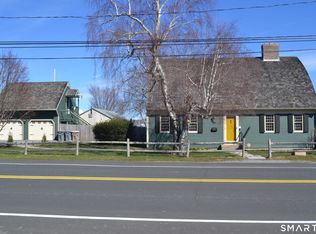 11 Smith Ave E, Niantic, CT 06357