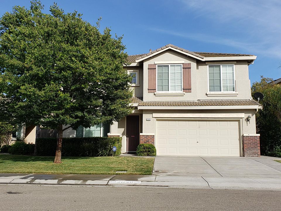 1st image of 2048 Autumn Oak Pl