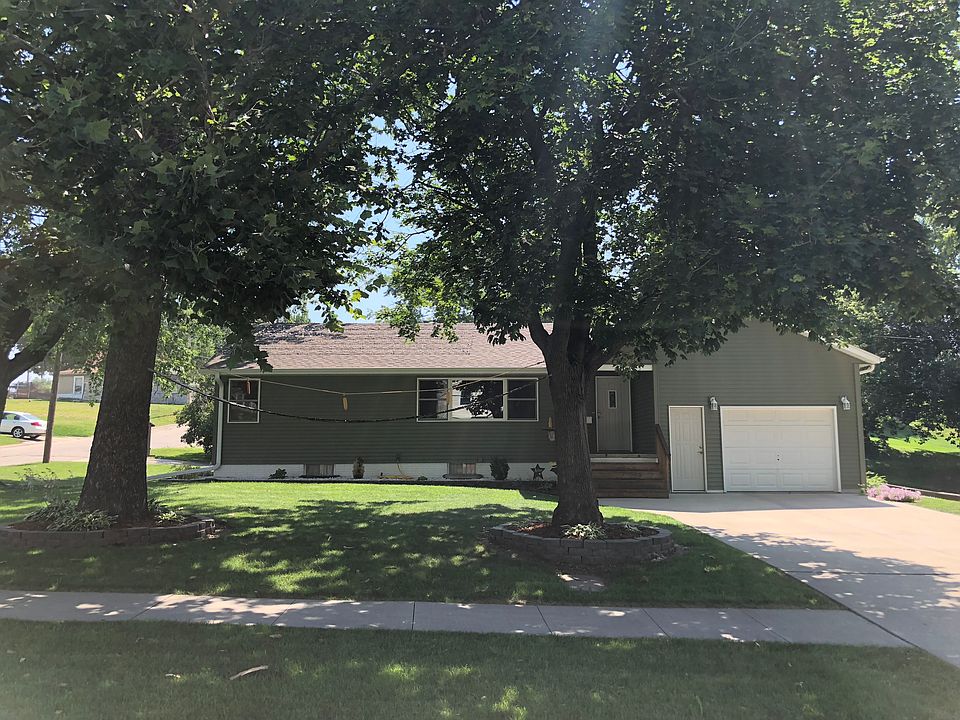 1st image of 601 S 5th St