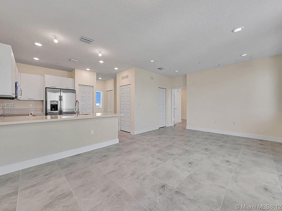 4th image of 10295 NW 64th Way #303