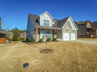 7096 Gregory Dr, Ooltewah, TN 37363