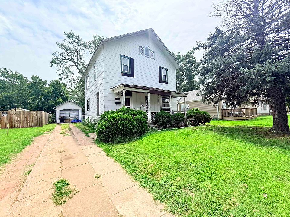 1st image of 212 N Oakdale Ave