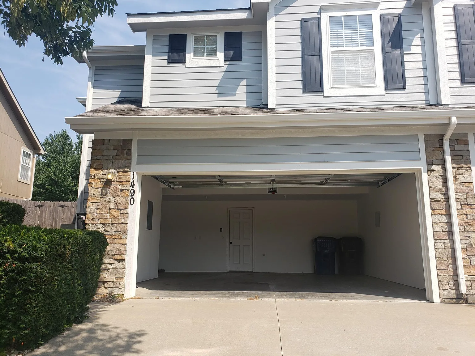 3 bed, 1500 sqft, $2,000 — Photo 3