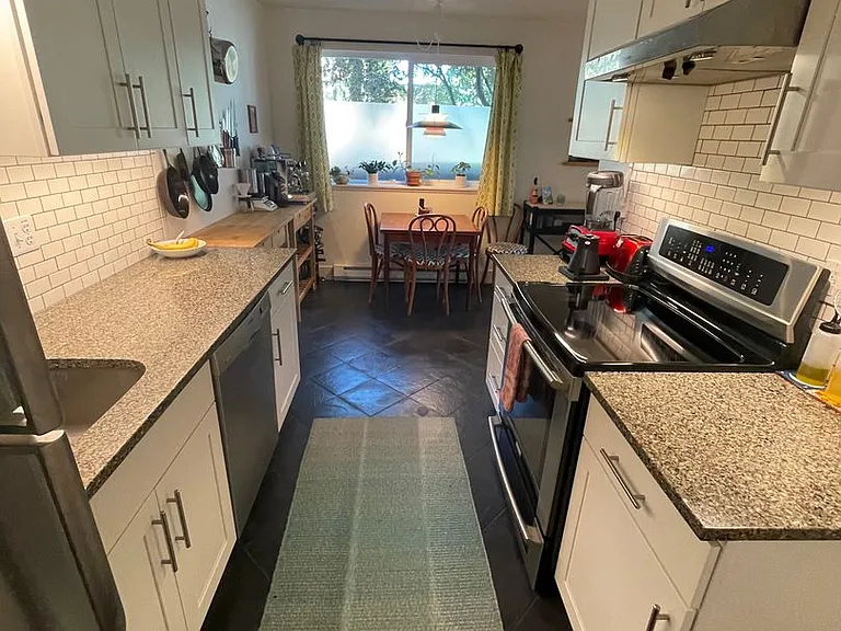 7501 Greenwood Ave N #101 — Photo 8