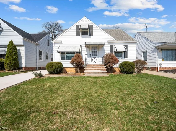 13019 Darlington Ave, Garfield Heights, OH 44125