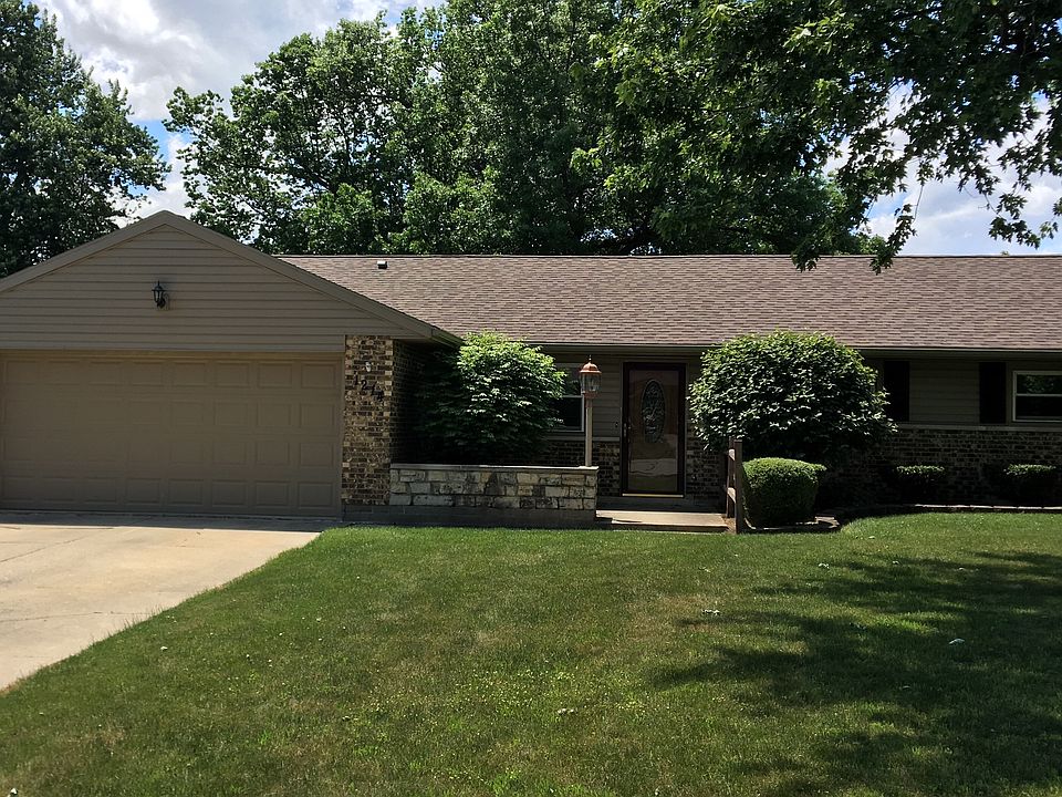 1st image of 1214 Howard Dr