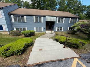 28 Maria Ave APT C, Southbridge, MA 01550