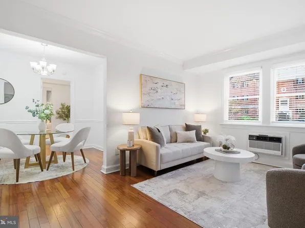 906 S Washington St APT 105, Alexandria, VA 22314