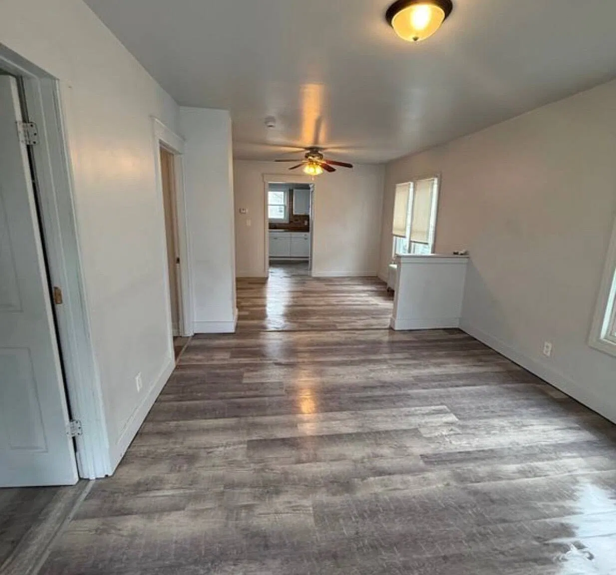 1616 Chandler Ave — Photo 3