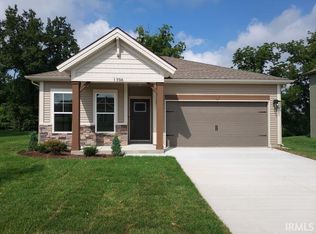 1396 N Hunters Crossing Cir, Huntingburg, IN 47542