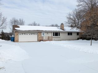 12730 27th Pl N, Plymouth, MN 55441