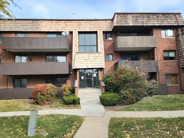 486 Timber Ridge Dr APT 103, Carol Stream, IL 60188