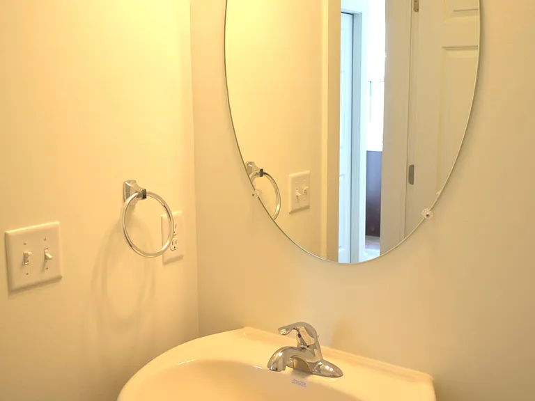 112 Stickley Dr — Photo 6