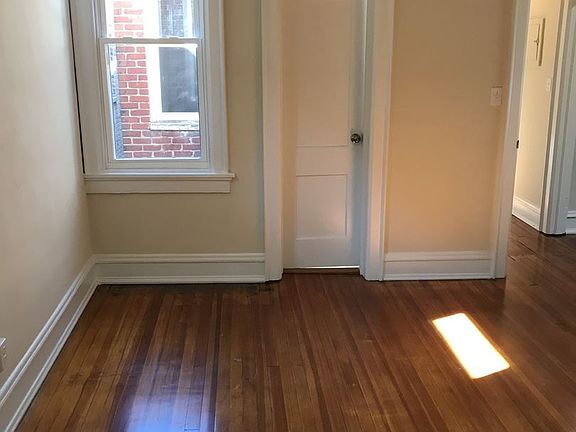 3rd image of 2309 Grove Ave Floor 2