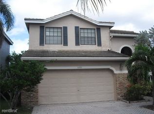 11201 NW 34th Pl, Pompano Beach, FL 33065
