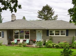 1039 Spruce St, Lake Oswego, OR 97034