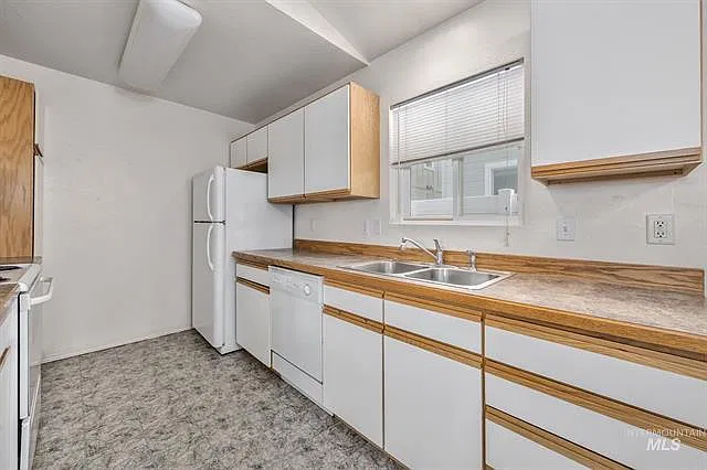 2 bed, 1016 sqft, $1,500 — Photo 4