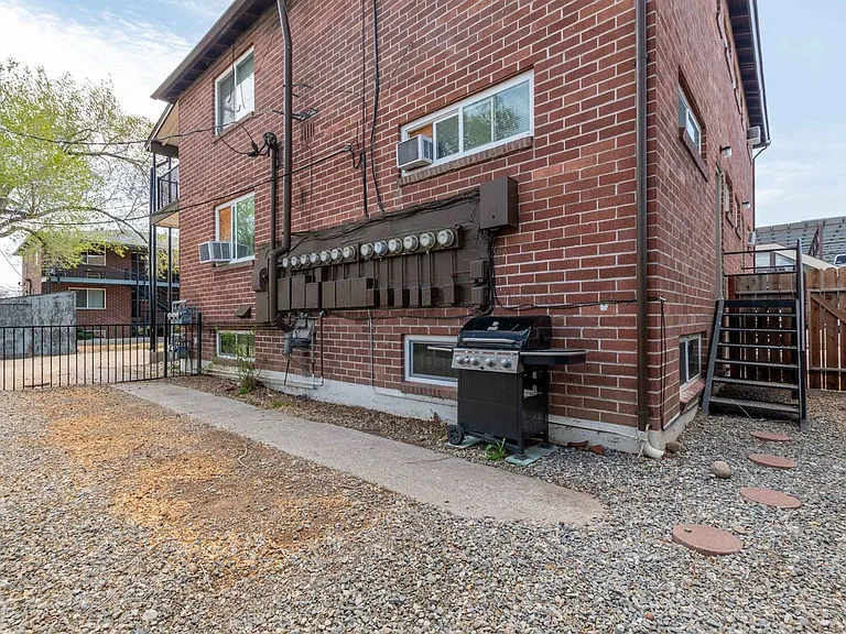 845 Belli Drive — Photo 16