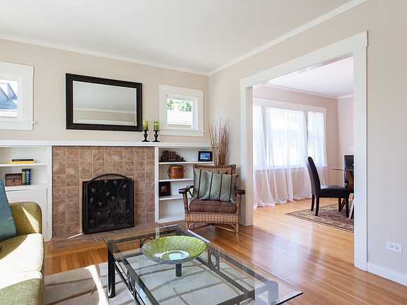2nd image of 3817 Coolidge Ave