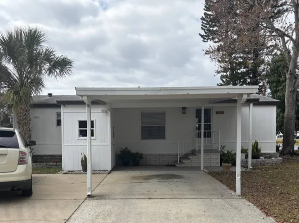 8725 Waterway Dr #22, Tampa, FL 33635