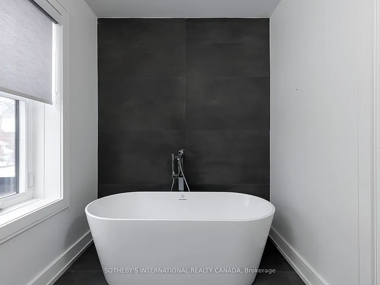 159 Humbervale Blvd — Photo 28