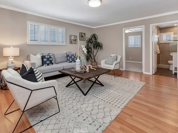 579 N Olive St, Orange, CA 92867