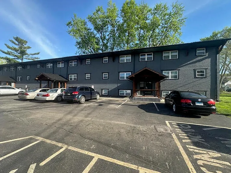 401 N Main St #6A — Photo 3