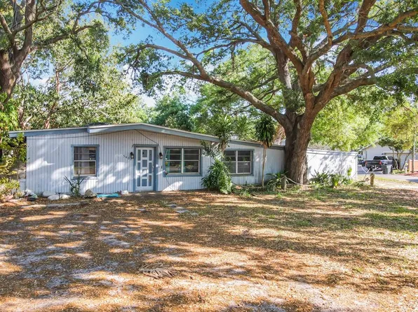 5402 Parkway Dr, Belle Isle, FL 32809