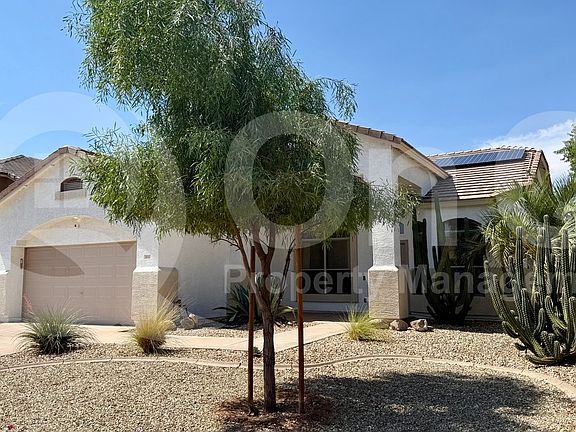 2nd image of 3890 E Juanita Ave