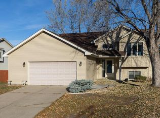 9247 Trinity Gdns, Minneapolis, MN 55443