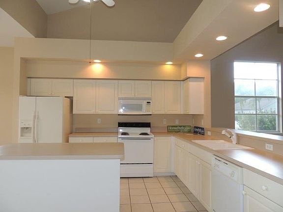 2nd image of 10571 Ankeny Ln