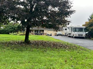 880 Bucks Valley Rd, Newport, PA 17074