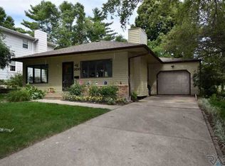 1100 W 5th St #9, Sioux Falls, SD 57104