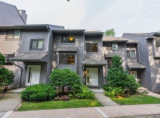 70 Conestoga Way #70, Glastonbury, CT 06033