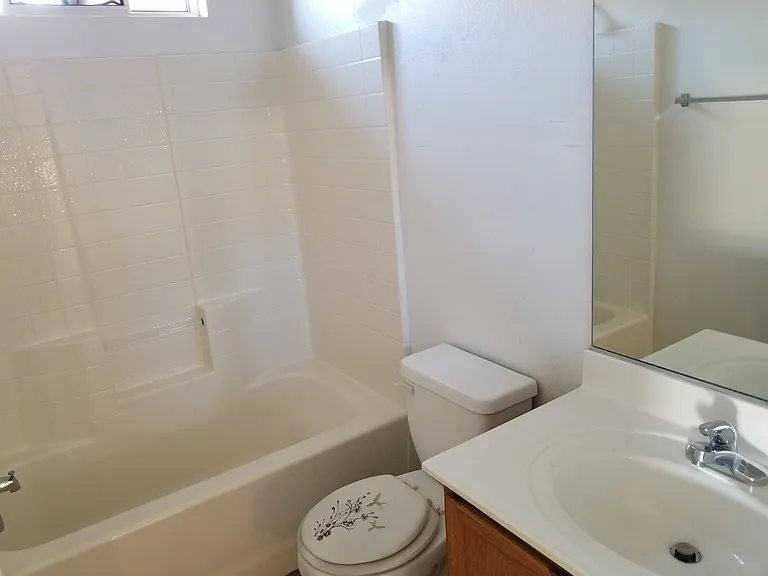 5063 El Castano Ave — Photo 15