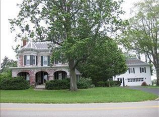 1069 Knoop Rd, Troy, OH 45373