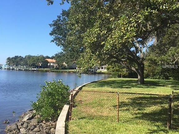 5th image of 5023 S Shore Crest Cir
