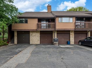 57 Meadowview Dr, Annandale, NJ 08801