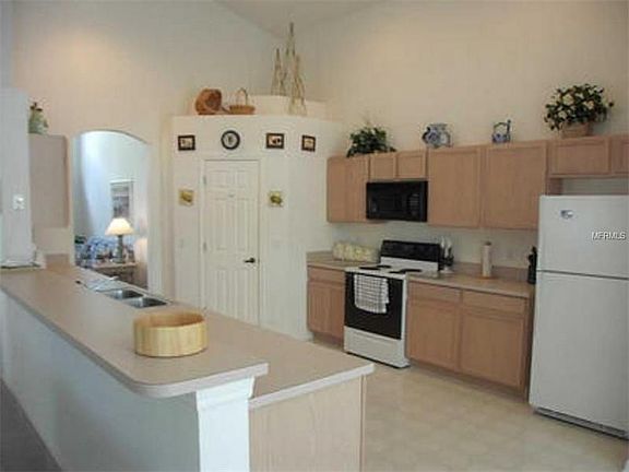 2nd image of 457 Julliard Blvd