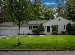 11 Old Brook Dr, Worcester, MA 01609
