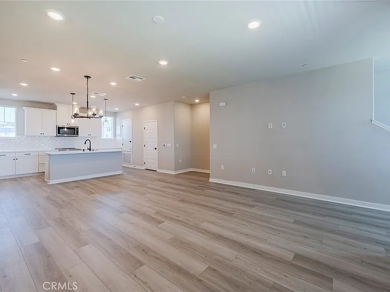 27656 Skyline Ln — Photo 10