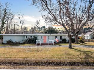 1211 Longpoint Rd, Cross, SC 29436