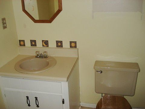 2nd image of 1201 Morris Rd