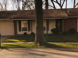 12143 Branridge Rd, Florissant, MO 63033