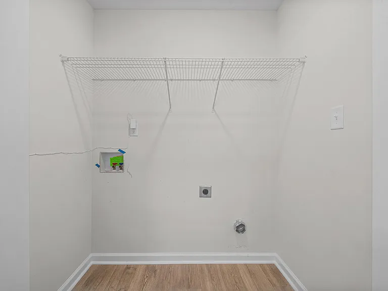 412 Hillside Dr — Photo 17