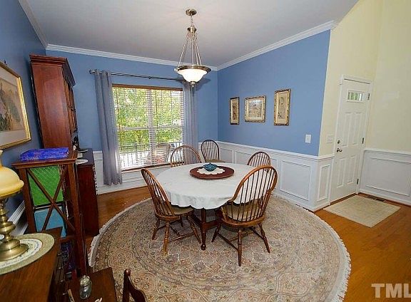 5th image of 614 Goldflower Dr